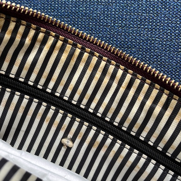 Kate Spade Top Zip Crossbody. Style: Jackson. Color: Plum. - Picture 8 of 8